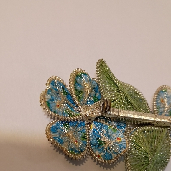 Elegant Blue and Silver Floral Brooch Clip Earrings Signed Germany Vintage - Picture 14 of 15